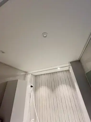 badkamer renovatie tilburg afbeelding met licht uit in het plafond
